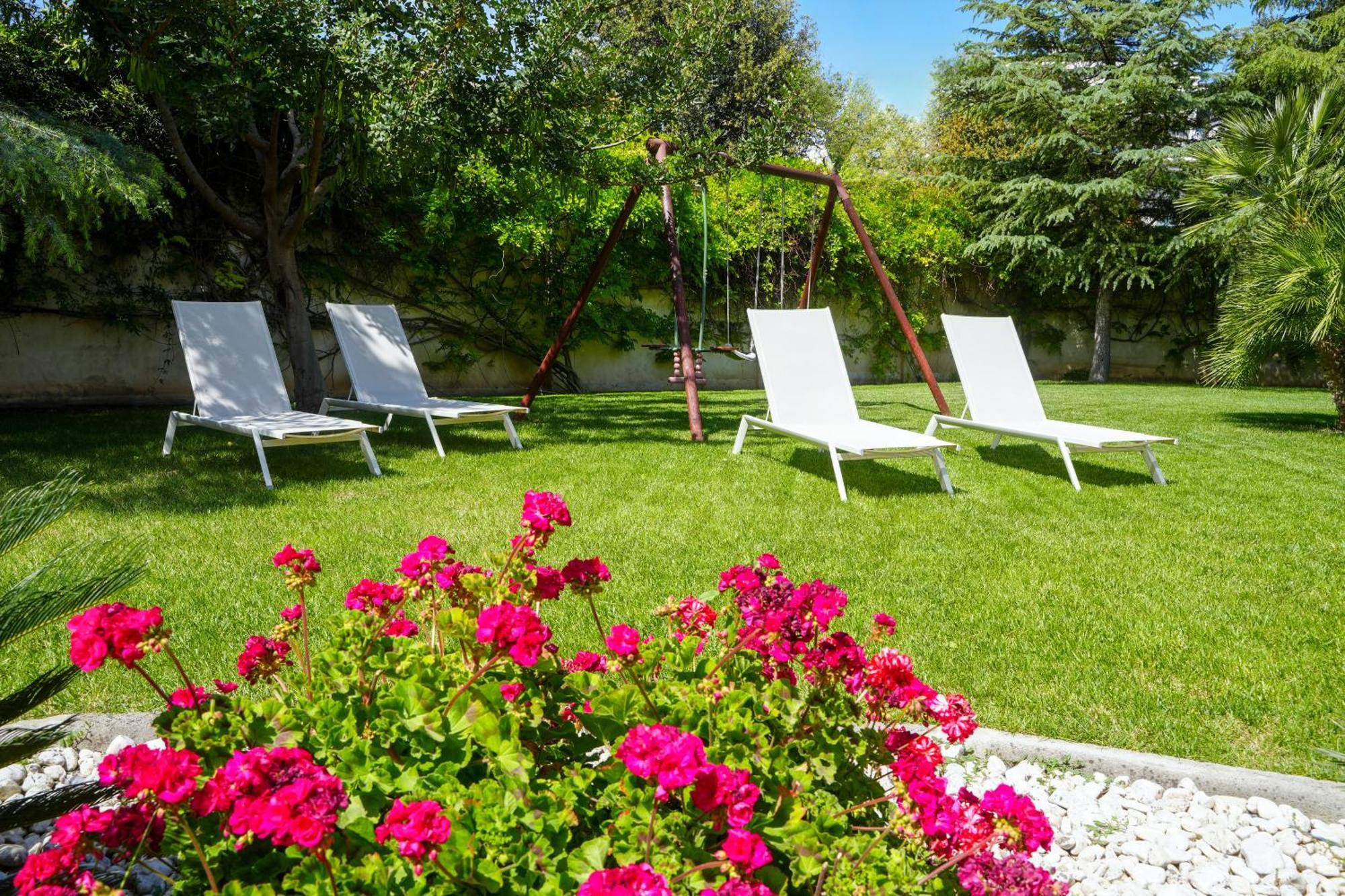 Villa Pallotta Luxury B&B Чериньола Экстерьер фото