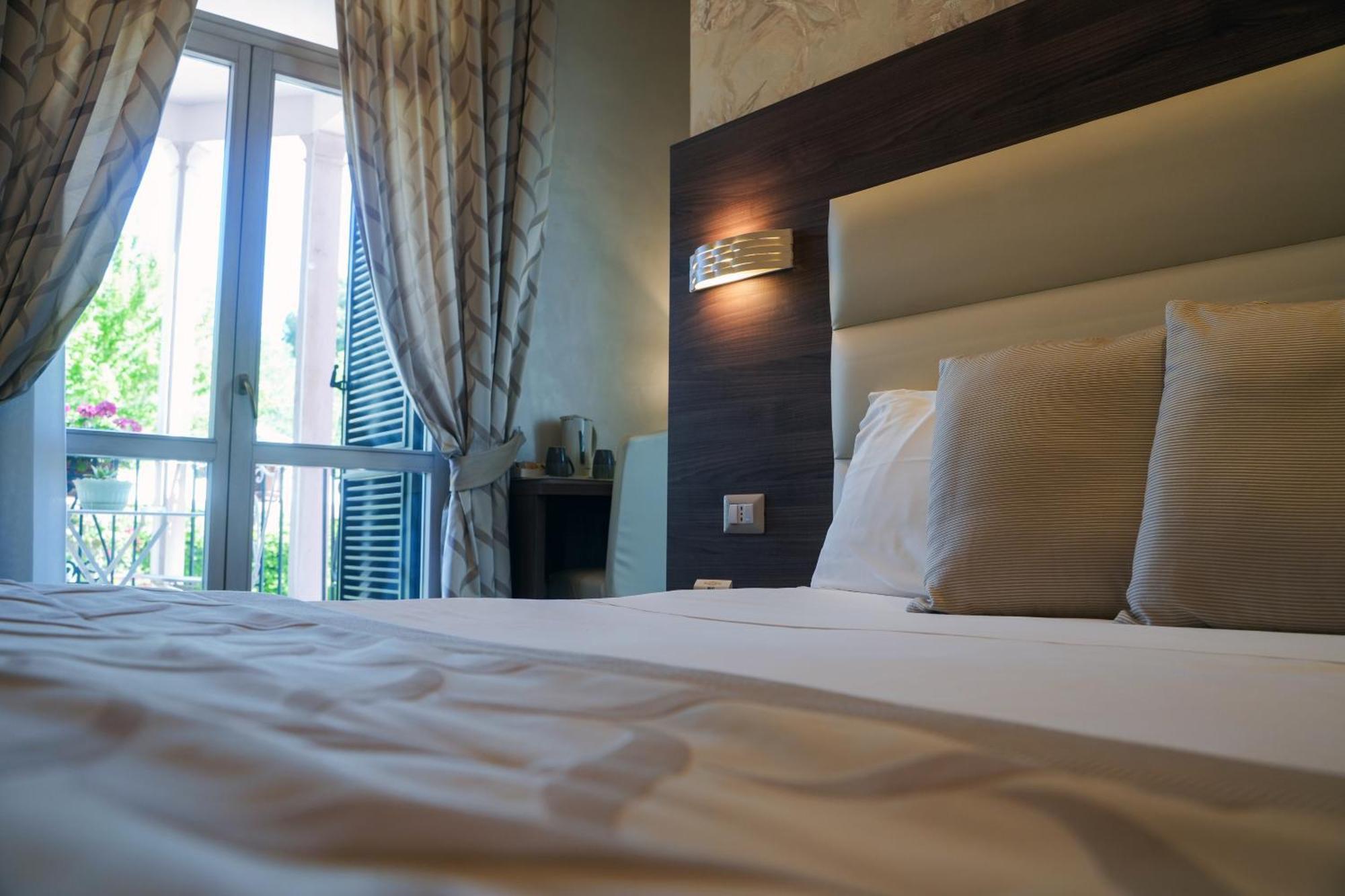 Villa Pallotta Luxury B&B Чериньола Экстерьер фото