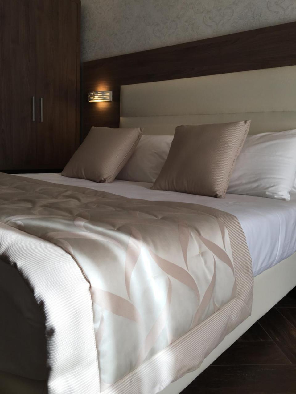 Villa Pallotta Luxury B&B Чериньола Экстерьер фото